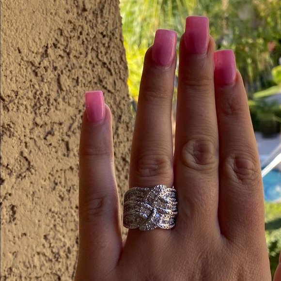 New Sterling Silver Twisted Diamond Ring - Picture 5 of 6